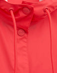 Mis Raincoat in Cayenne