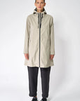 Nuavola Raincoat in Stone Grey