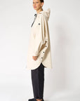 Sky Raincoat in Whitecap Grey