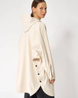 Sky Raincoat in Whitecap Grey