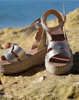 Anika Wedge