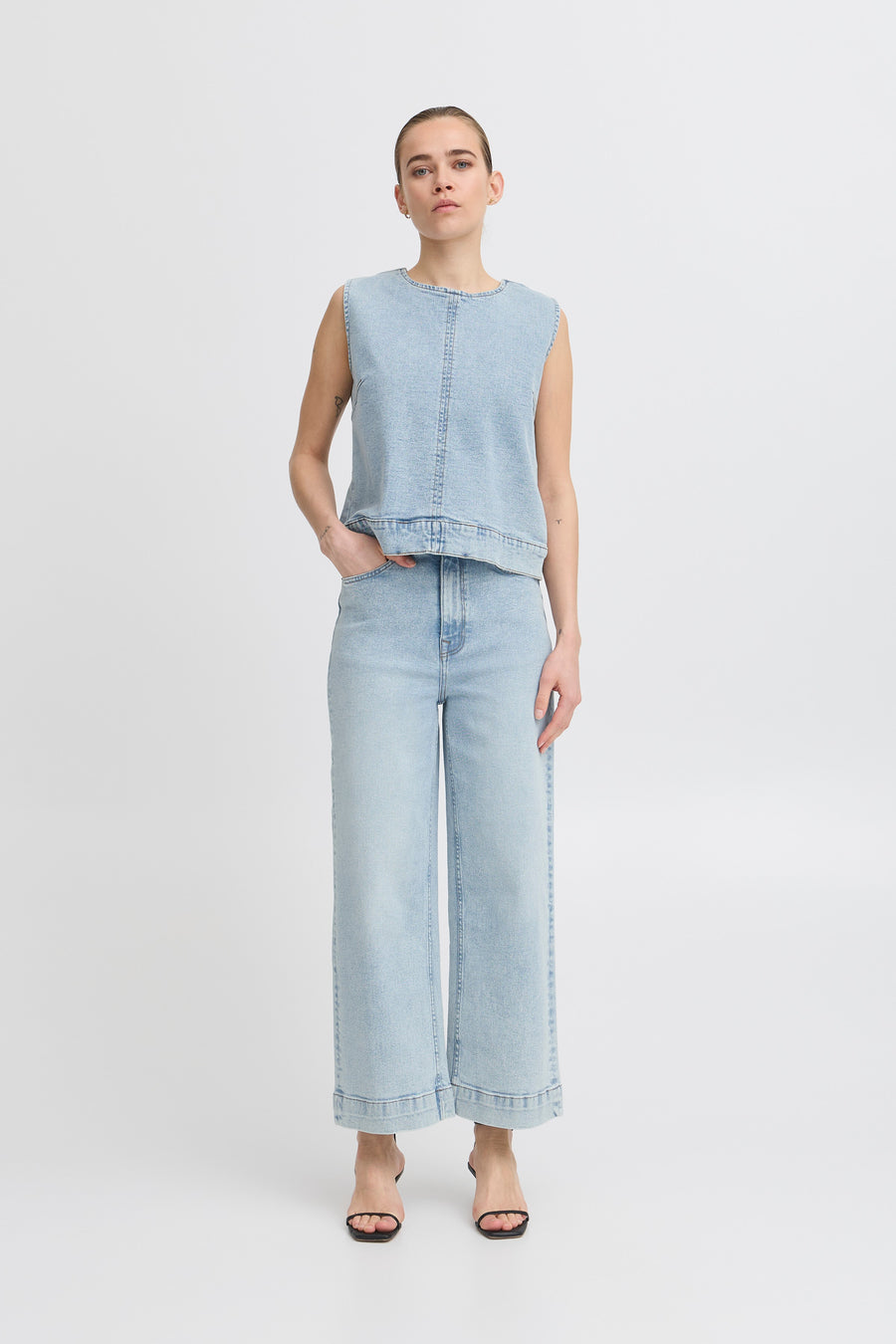 Armios Jeans in Light Blue
