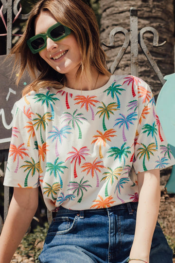 Kinsley Relaxed T-shirt in Multi Rainbow Palms