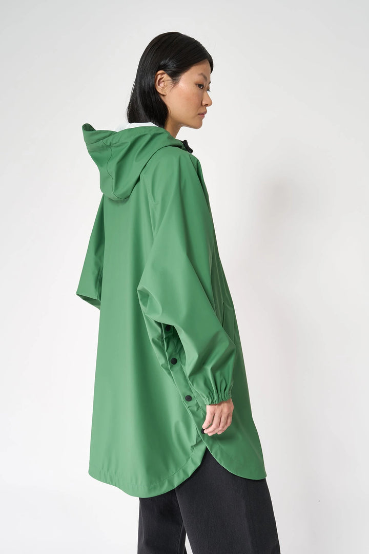 Sky Raincoat in Comfrey