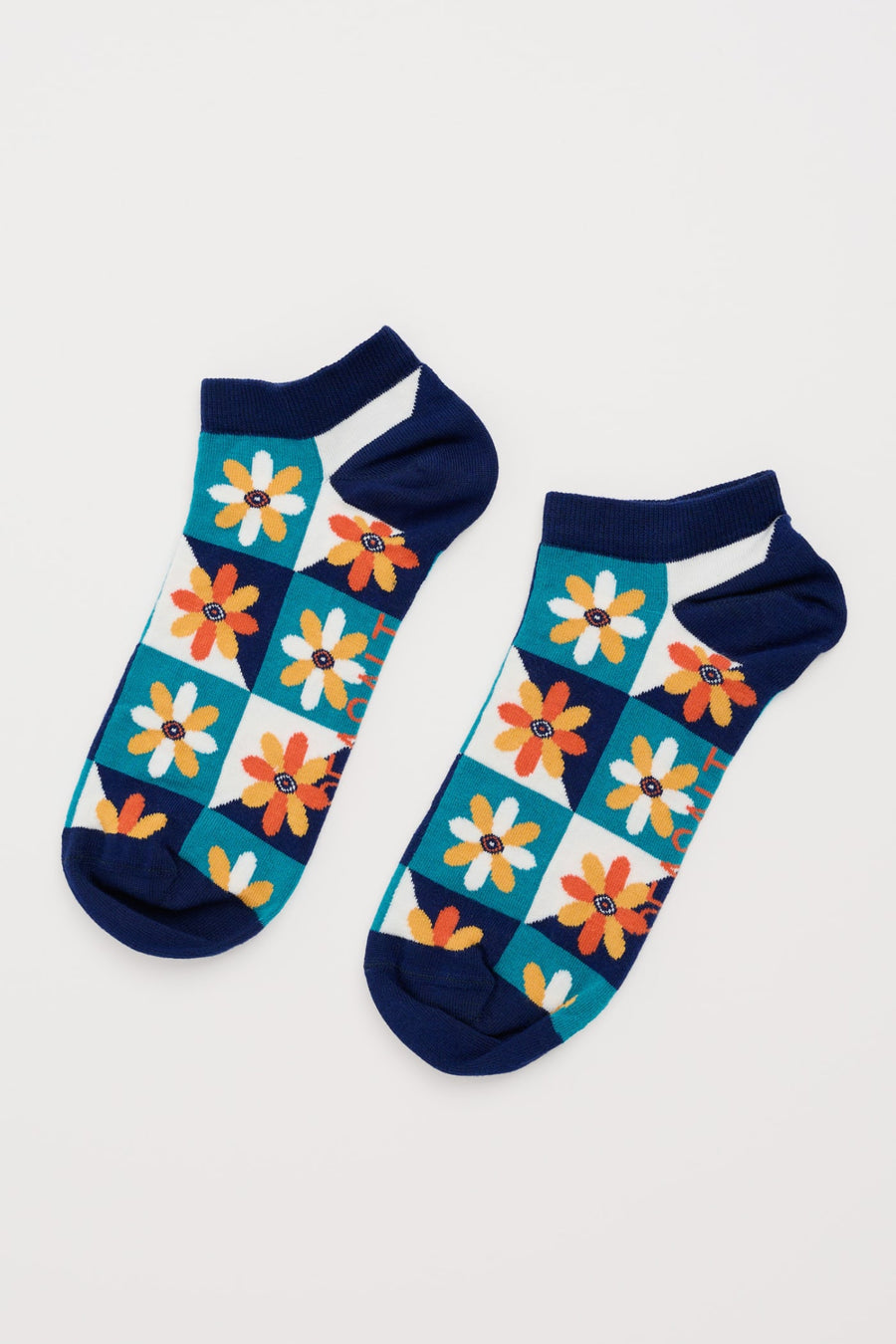 Women's Bamboo Arty Trainer Socks in Starfish Sea Chalk