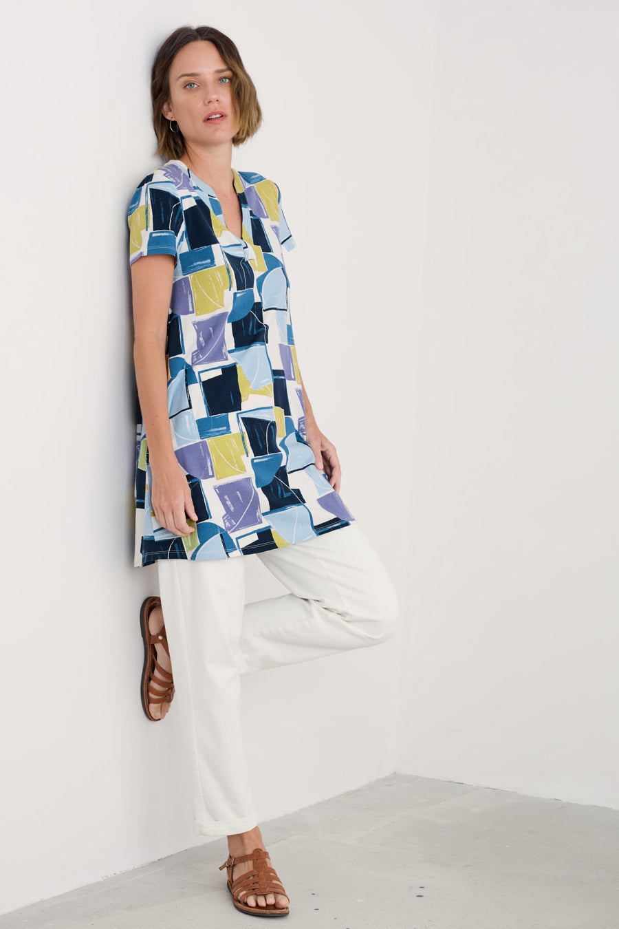 Wreathe Short Sleeve Jersey Tunic in Block Shapes Bilberry