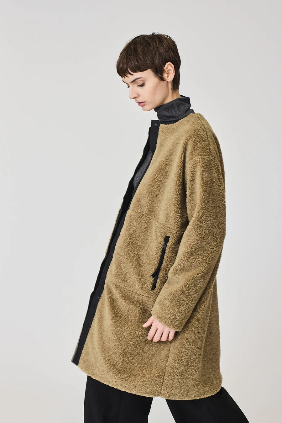 Divorta Long Sherpa Jacket in Elmwood