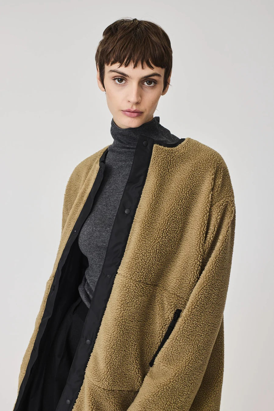 Divorta Long Sherpa Jacket in Elmwood