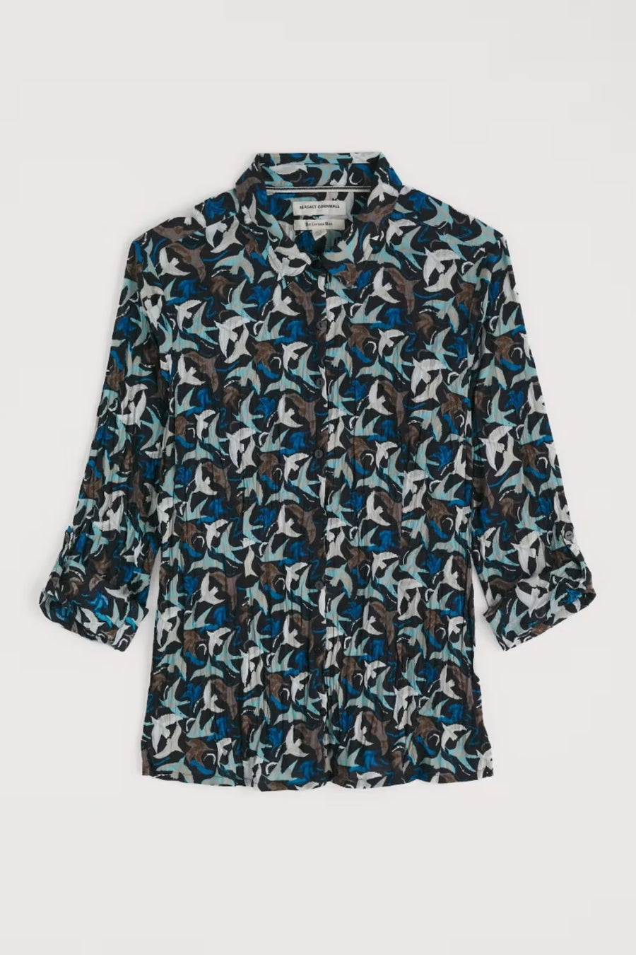 Larissa Shirt in Swooping Birds Onyx