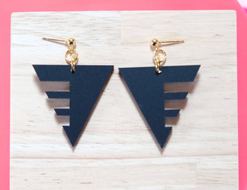 Babs Earrings in Black