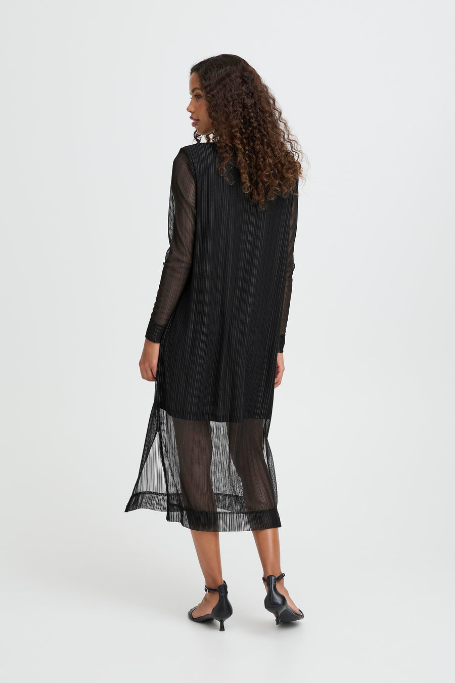 Laccy Dress in Black