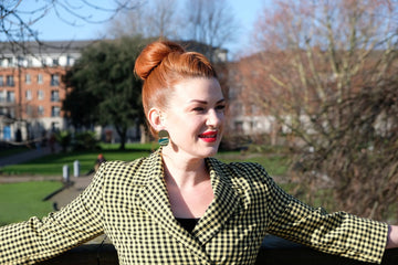 Cyndi Lauper in Gold and Marbled Teal