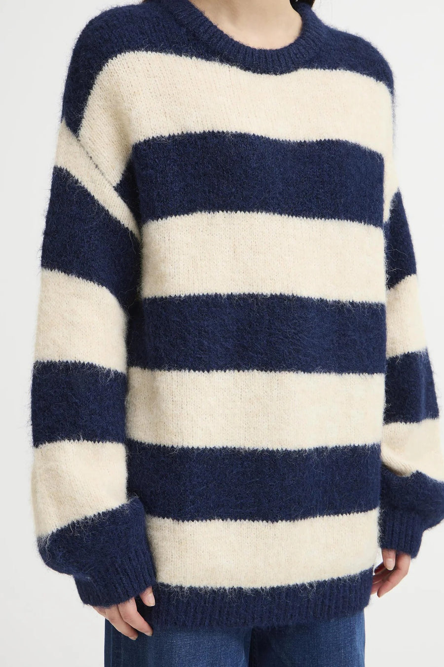 Dayana in Patriot Blue
