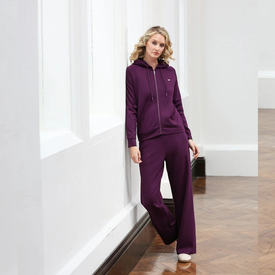 Relax & Renew Madison Zip Through in Plum