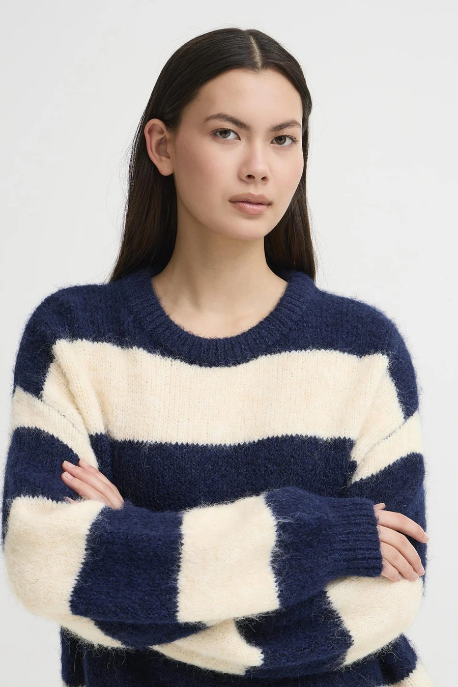 Dayana in Patriot Blue