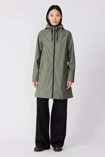 Nuovola Raincoat in Mulled Basil